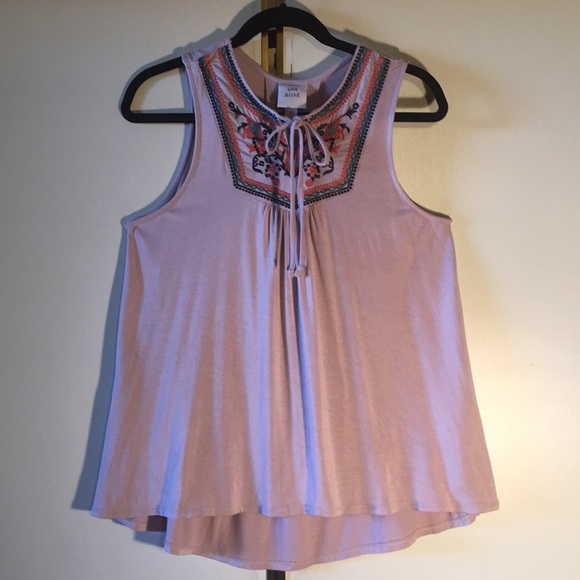 Knox Rose Embroidered Tank - Picture 1 of 5